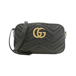 Gucci GG Marmont Camera Bag chevron quilted black